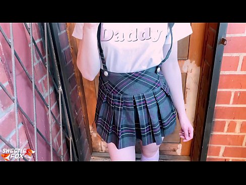 ❤️ Schoolgirl sugit penitus dick et loco classes futuit. Anal porn at porn la.villagesexvideos.ru