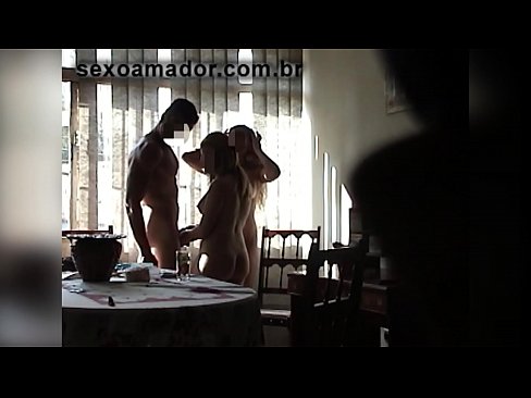 ❤️ Sexus amici invitant hominem gigantem et threesome cum eo Anal porn at porn la.villagesexvideos.ru
